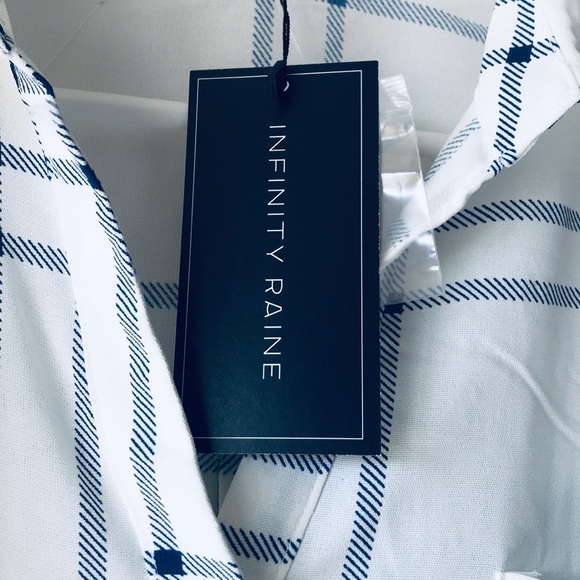 Plaid Short Sleeves Button Down Blouse in Blue - Picture 5 of 7